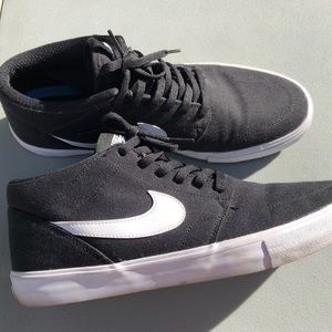 Men Nike SB Charge Size 9